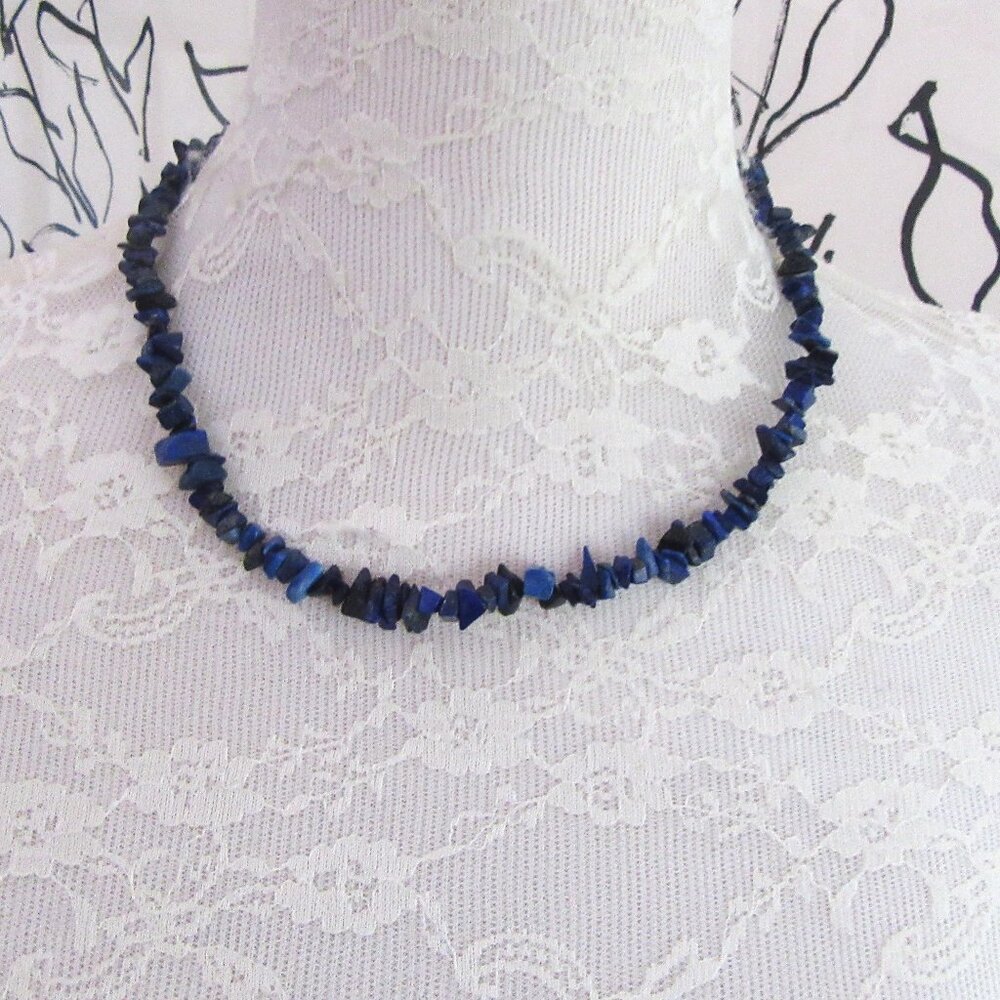 Vintage blue lapis lazuli chunky stone choker necklace